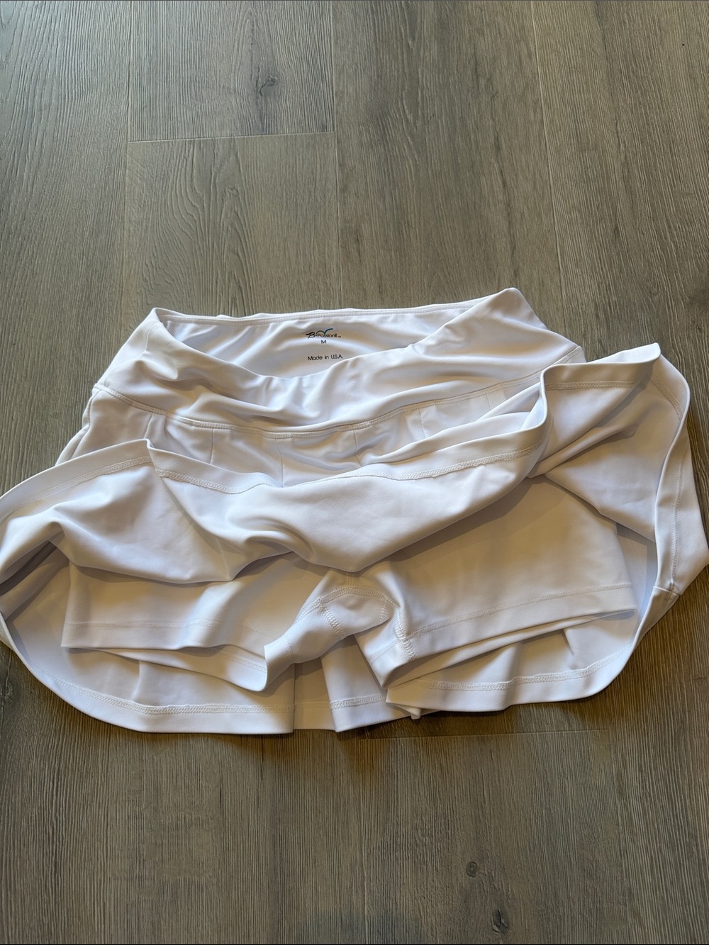 Women's White BPassionit Pleated Tennis Skort- pleated all the way around. - Picture 3 of 3